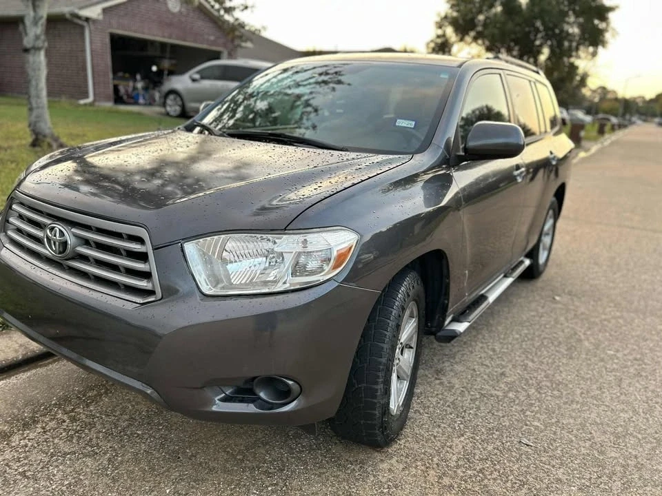 2010 Toyota Highlander - Image 7 of 9