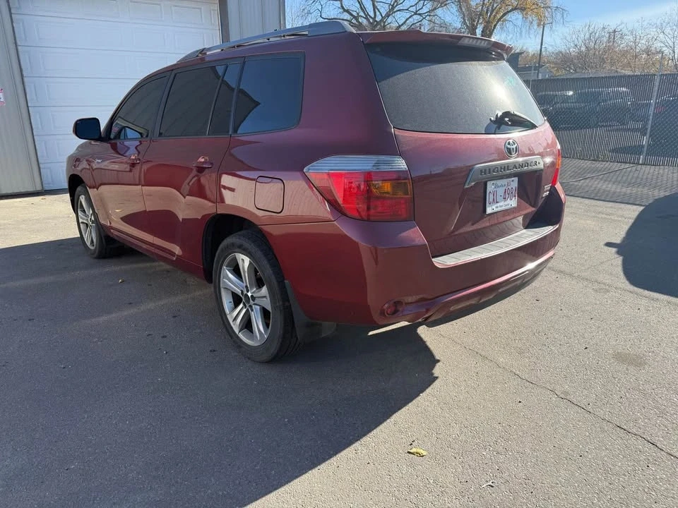 2010 Toyota Highlander - Image 3 of 9