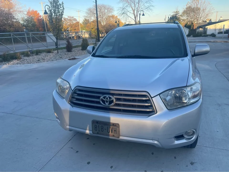 2010 Toyota Highlander - Image 5 of 13