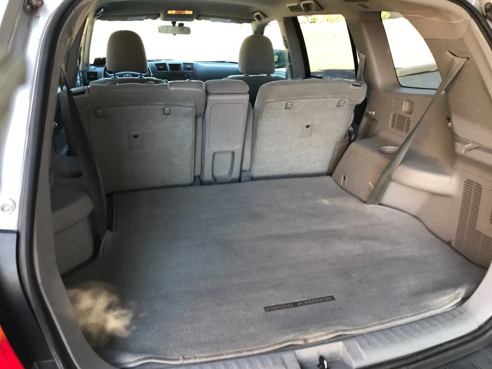 2010 Toyota Highlander - Image 17 of 20