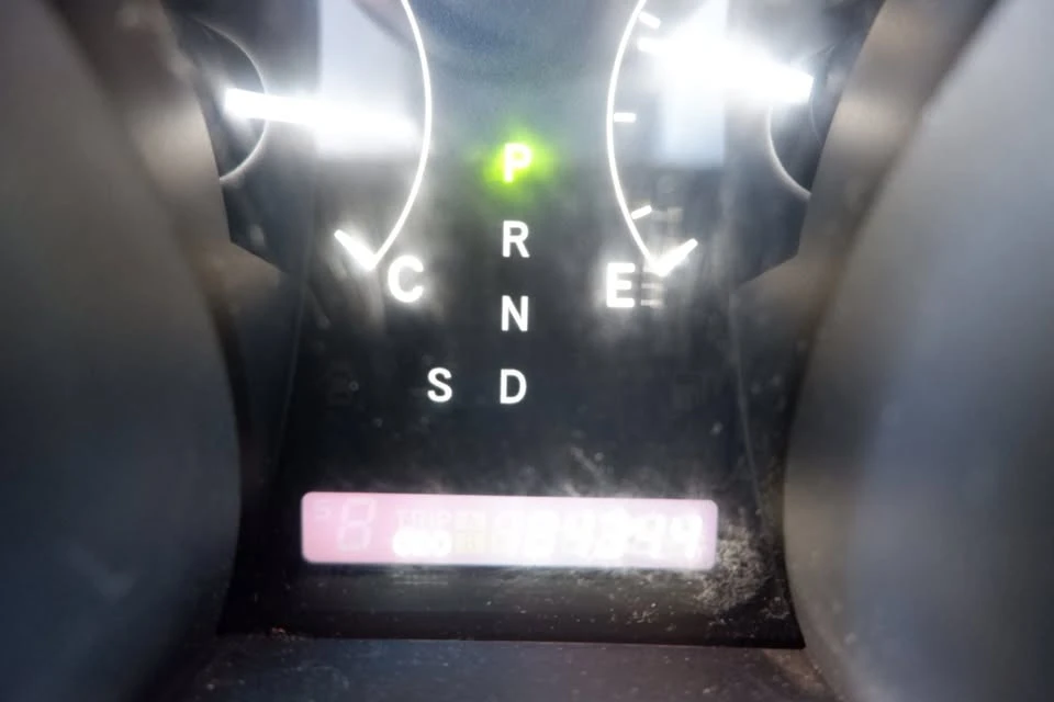 2010 Toyota Highlander - Image 15 of 20