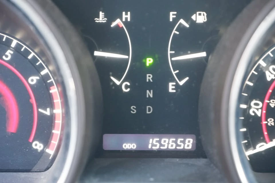 2010 Toyota Highlander - Image 11 of 20