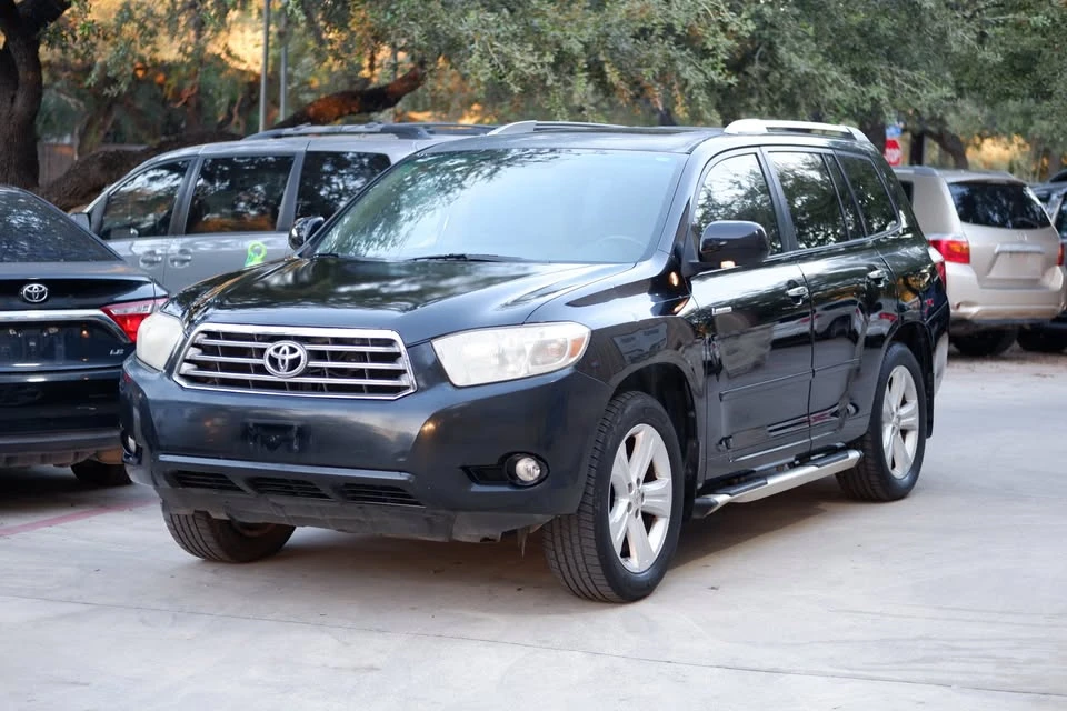 2010 Toyota Highlander - Image 6 of 20
