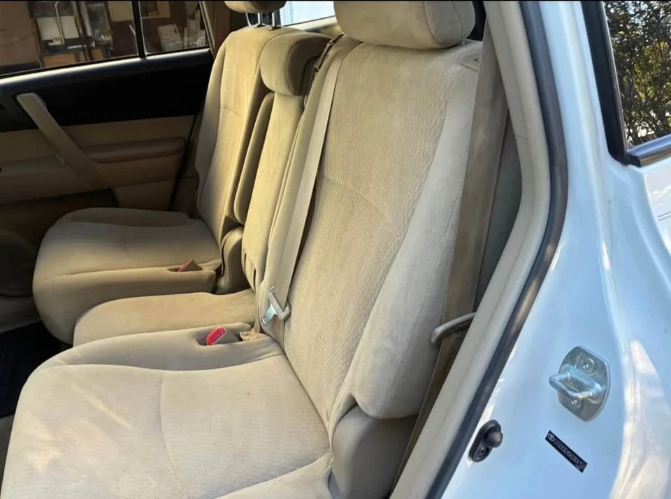 2010 Toyota Highlander - Image 5 of 7