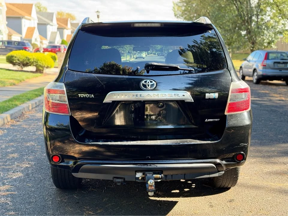 2010 Toyota Highlander - Image 5 of 10