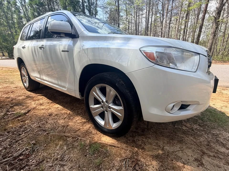 2010 Toyota Highlander - Image 8 of 20