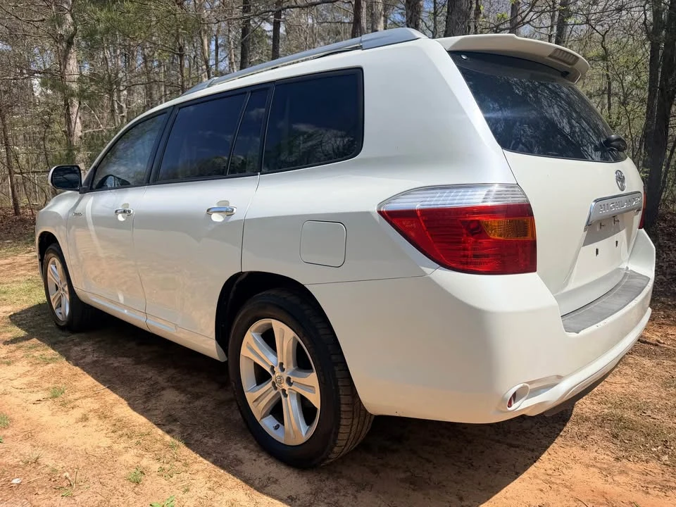 2010 Toyota Highlander - Image 5 of 20