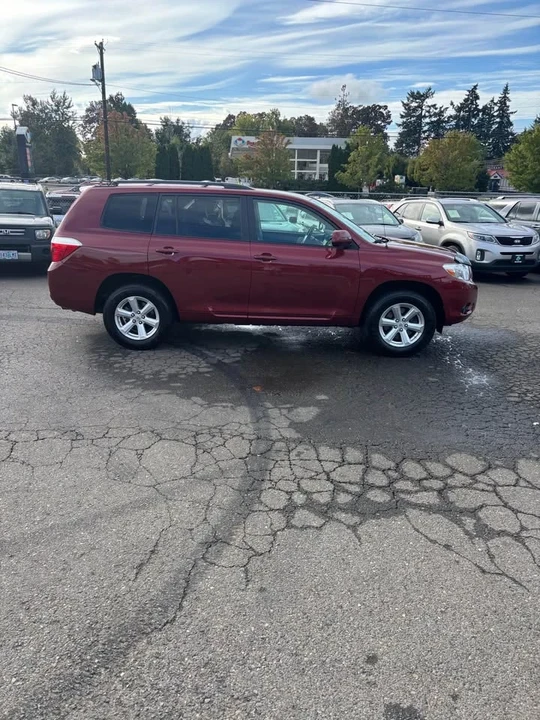 2010 Toyota Highlander - Image 5 of 13