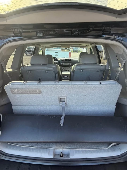 2010 Toyota Highlander - Image 7 of 10