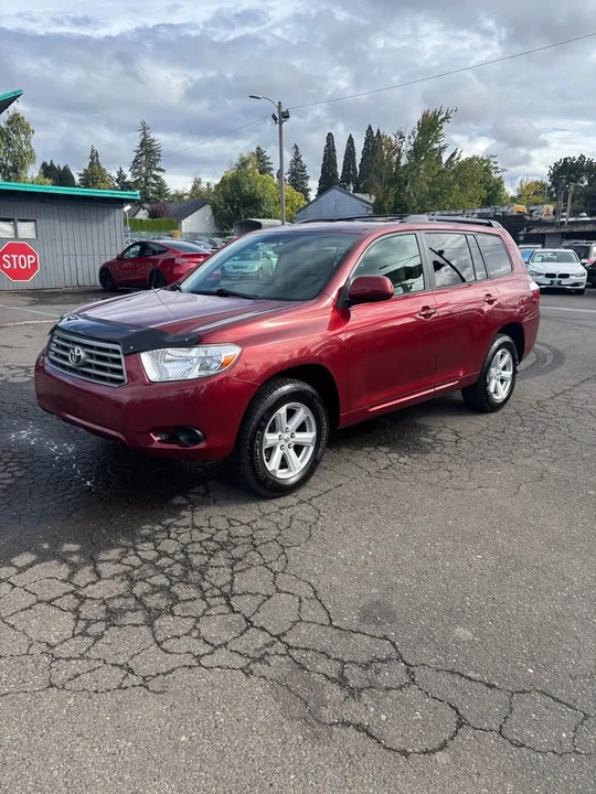 2010 Toyota Highlander - Image 2 of 13