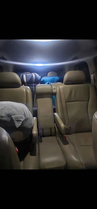 2010 Toyota Highlander - Image 9 of 11