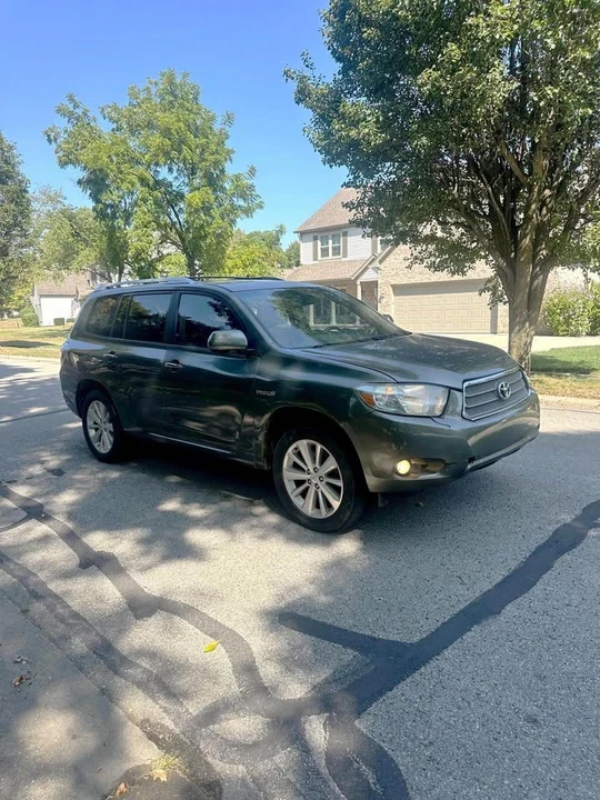 2010 Toyota Highlander - Image 6 of 17