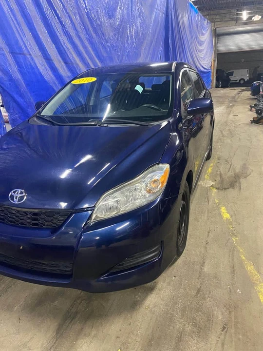 2010 Toyota Matrix 2nd Gen - Image 2 of 5