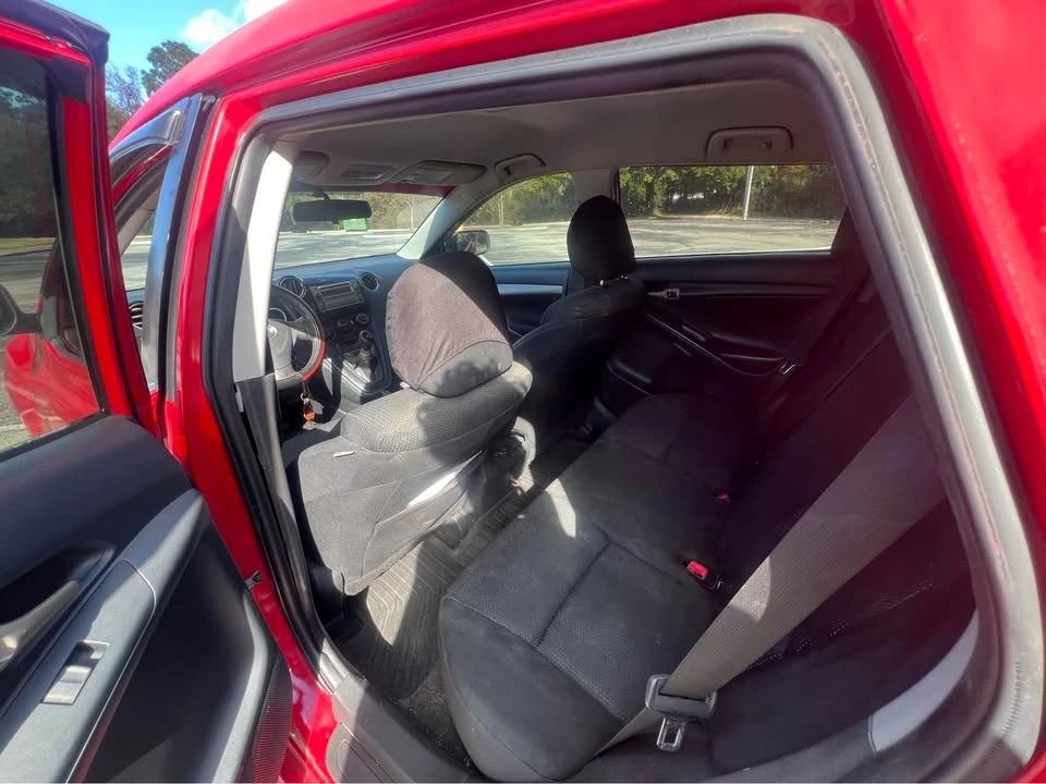 2010 Toyota Matrix 2nd Gen - Image 13 of 19