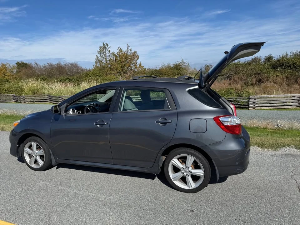 2010 Toyota Matrix 2nd Gen - Image 14 of 18