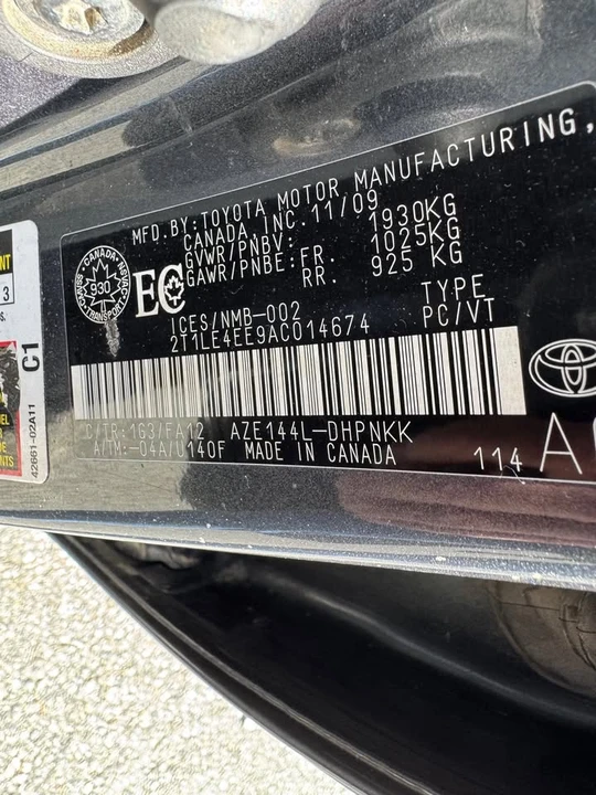 2010 Toyota Matrix 2nd Gen - Image 16 of 18