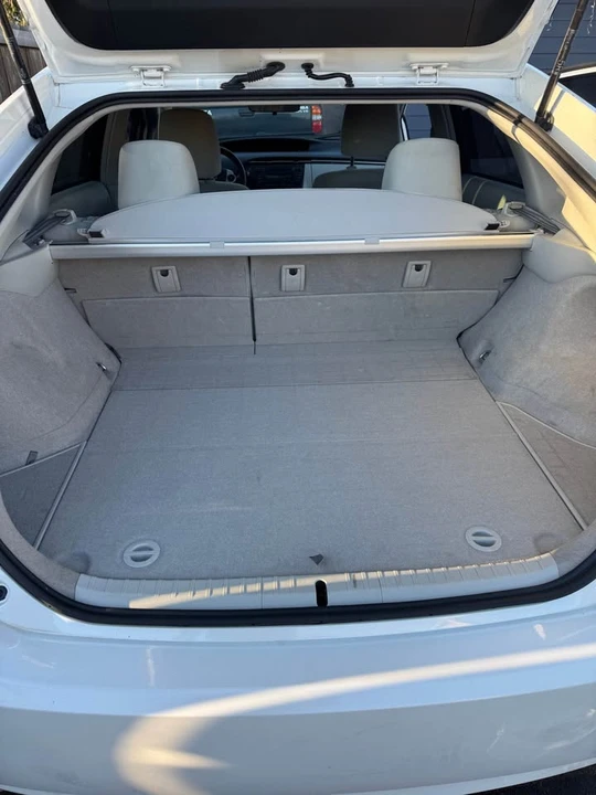 2010 Toyota Prius 2nd Gen - Image 10 of 12