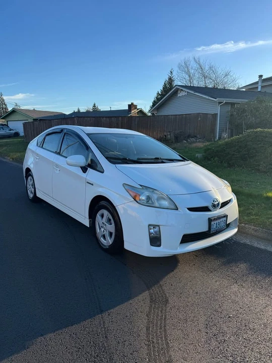 2010 Toyota Prius 2nd Gen - Image 3 of 12