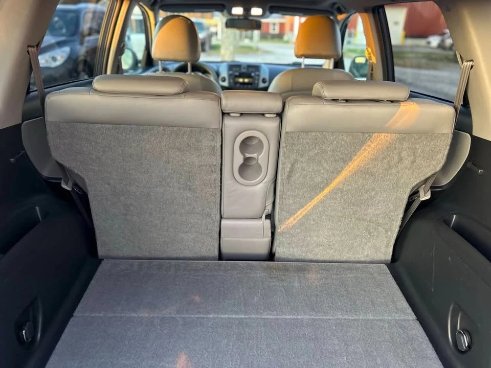 2010 Toyota RAV4 3rd Gen - Image 6 of 8