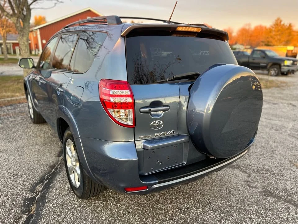 2010 Toyota RAV4 3rd Gen - Image 7 of 8