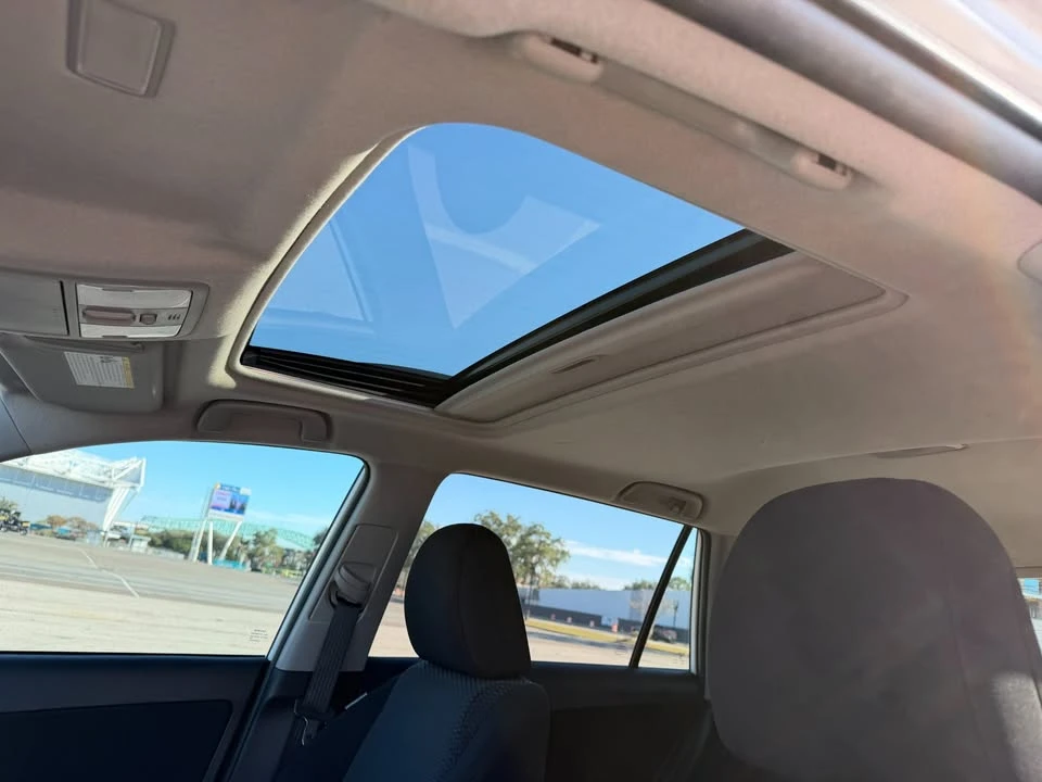 2010 Toyota RAV4 3rd Gen - Image 11 of 12