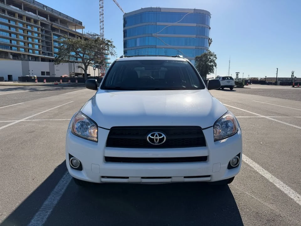 2010 Toyota RAV4 3rd Gen - Image 3 of 12