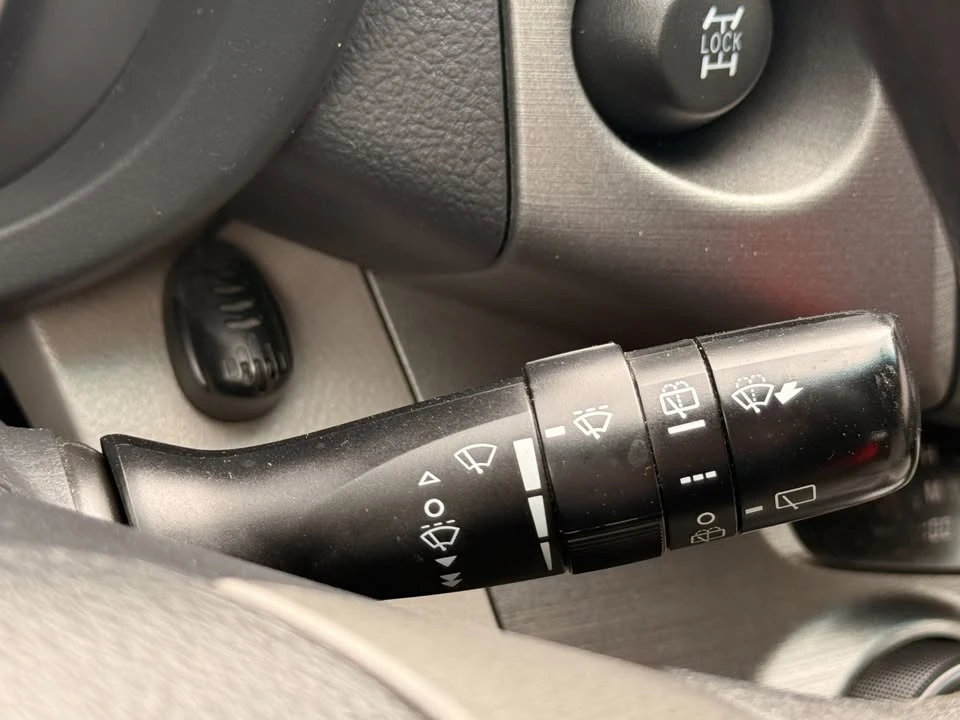 2010 Toyota RAV4 3rd Gen - Image 14 of 20