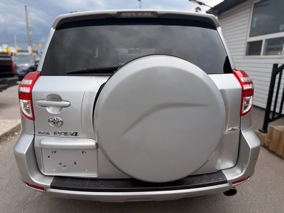 2010 Toyota RAV4 3rd Gen - Image 6 of 20