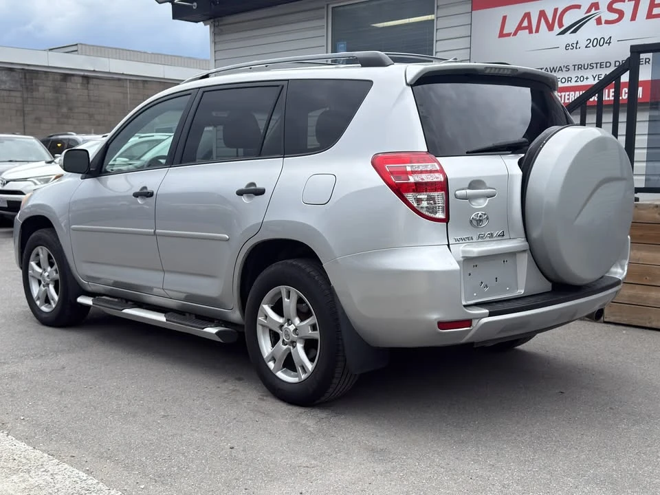 2010 Toyota RAV4 3rd Gen - Image 4 of 20