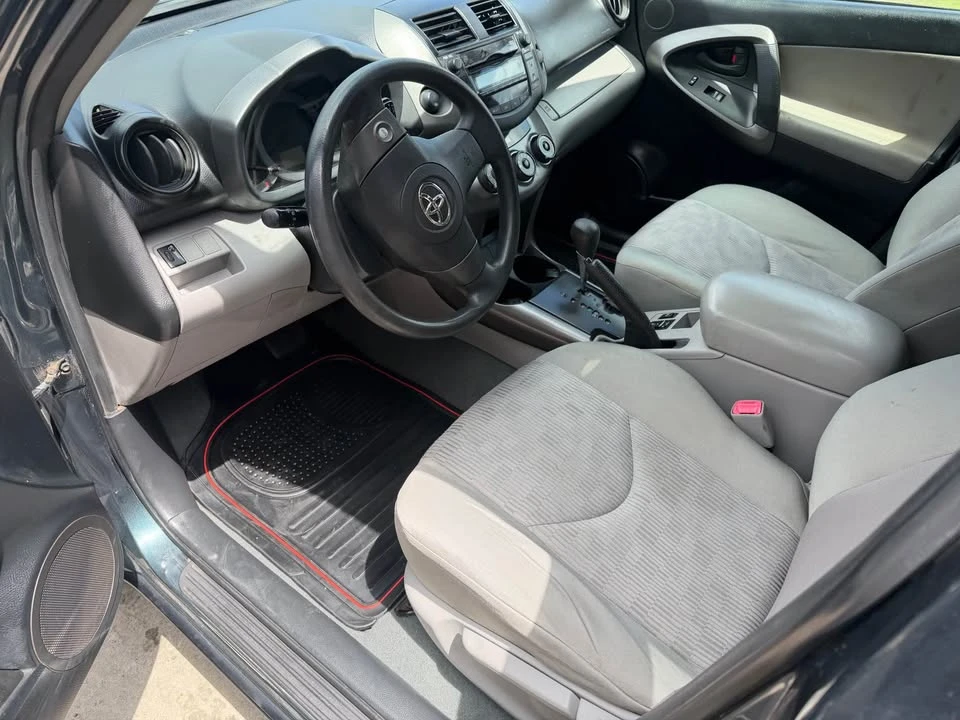 2010 Toyota RAV4 3rd Gen - Image 9 of 12