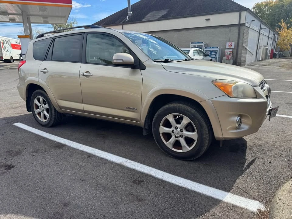 2010 Toyota RAV4 3rd Gen - Image 3 of 7