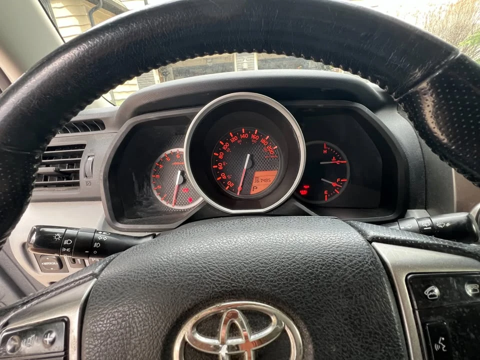2010 Toyota 4Runner - Image 11 of 18