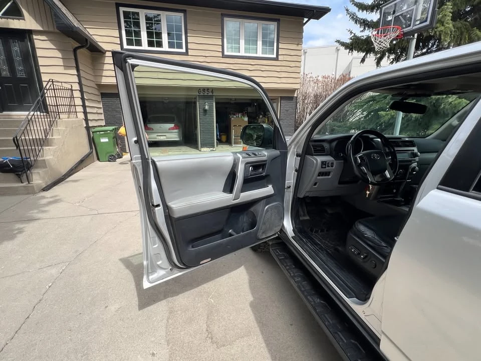 2010 Toyota 4Runner - Image 10 of 18