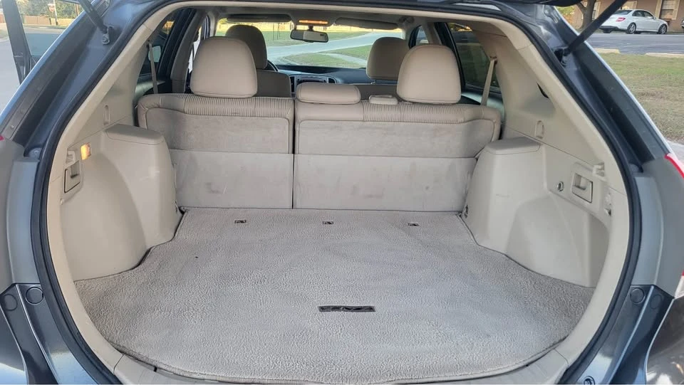 2010 Toyota Venza - Image 11 of 11