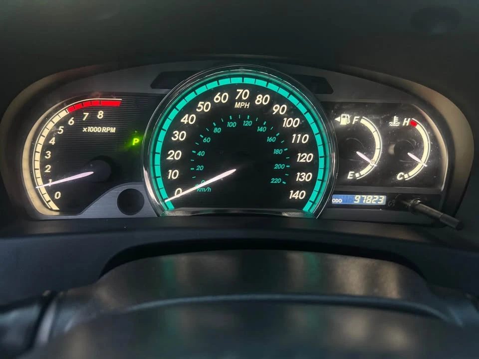 2010 Toyota Venza - Image 10 of 11