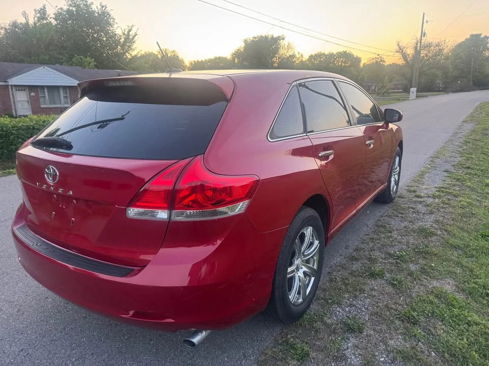 2010 Toyota Venza - Image 5 of 11