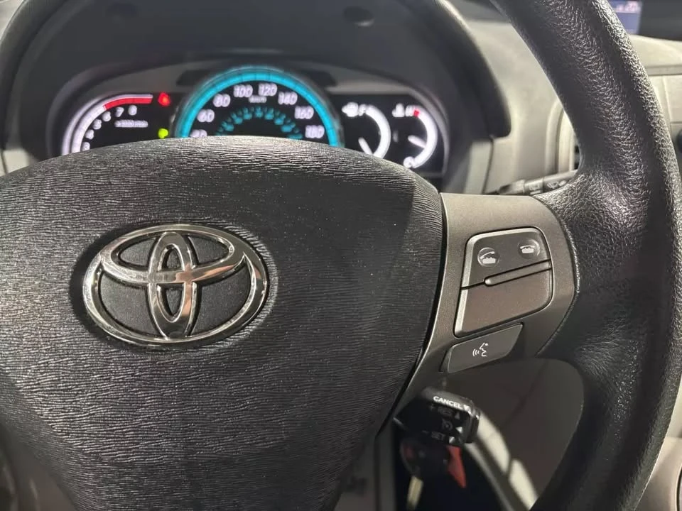 2010 Toyota Venza - Image 12 of 15