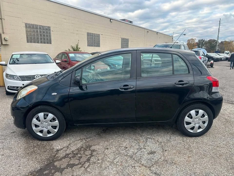 2010 Toyota Yaris - Image 4 of 17