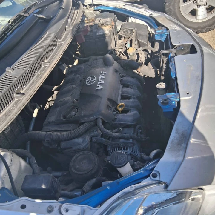 2010 Toyota Yaris - Image 10 of 10