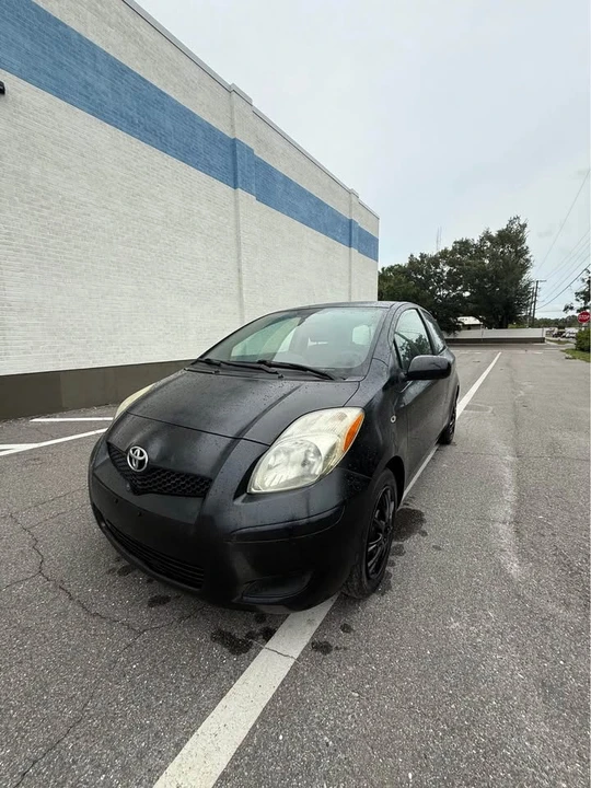 2010 Toyota Yaris - Image 3 of 11