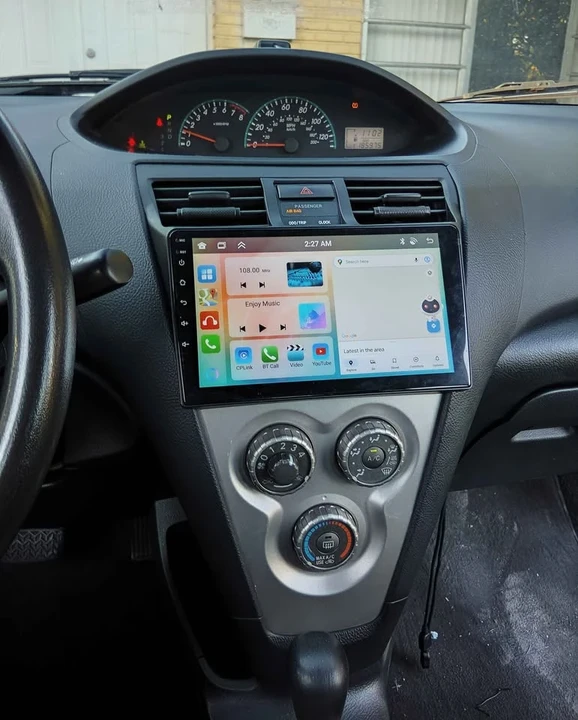 2010 Toyota Yaris - Image 3 of 12