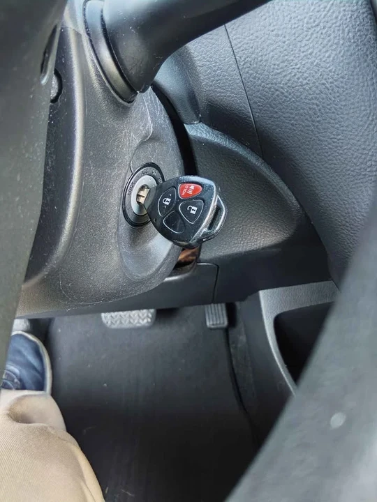 2010 Toyota Yaris - Image 4 of 12