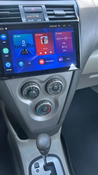 2010 Toyota Yaris - Image 16 of 18
