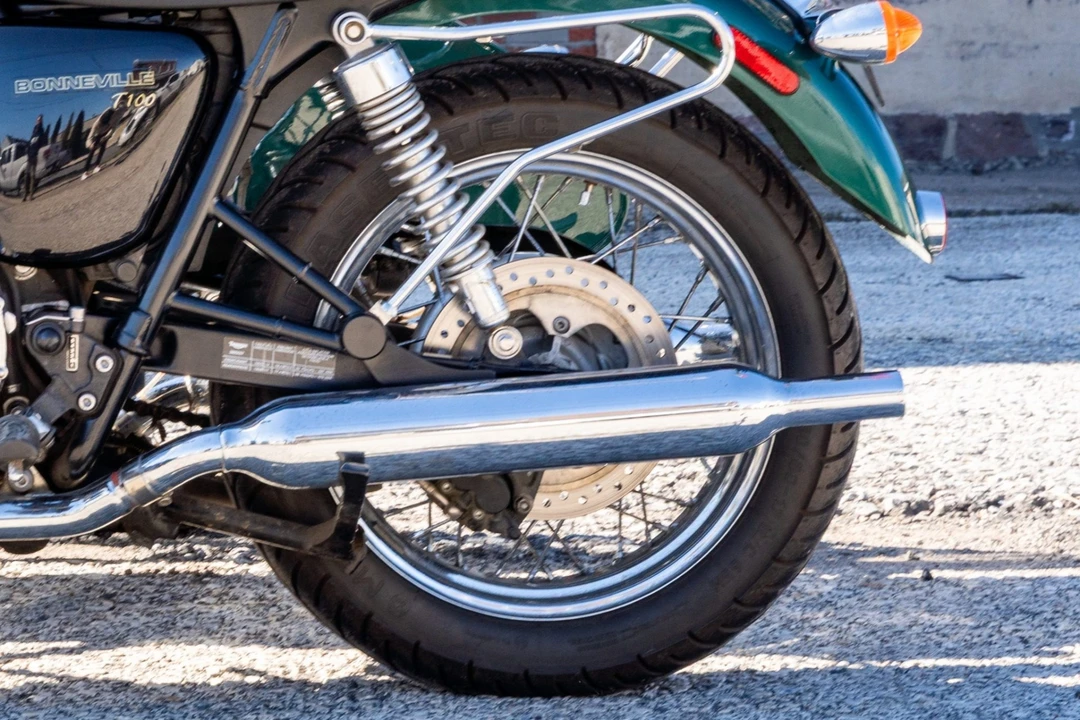 2010 Triumph New Bonneville - Image 7 of 7