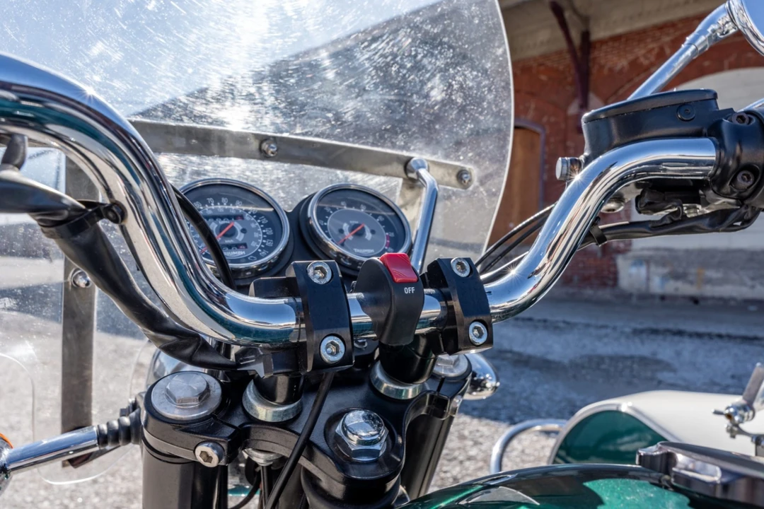 2010 Triumph New Bonneville - Image 5 of 7