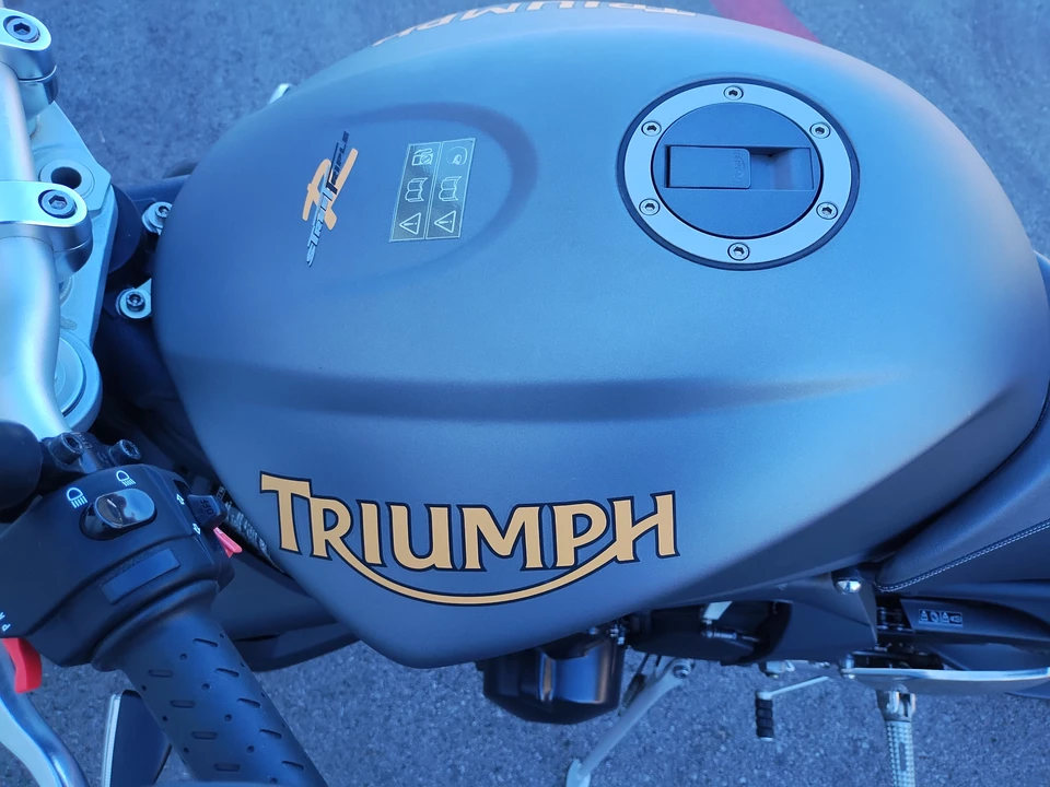 2010 Triumph Speed Triple - Image 25 of 31