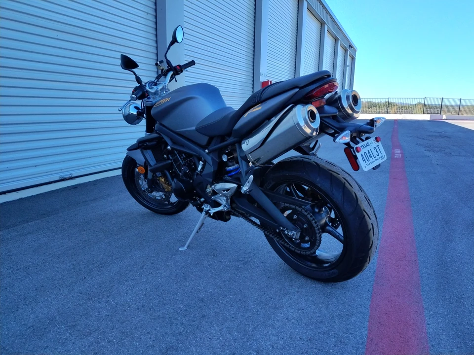 2010 Triumph Speed Triple - Image 3 of 31