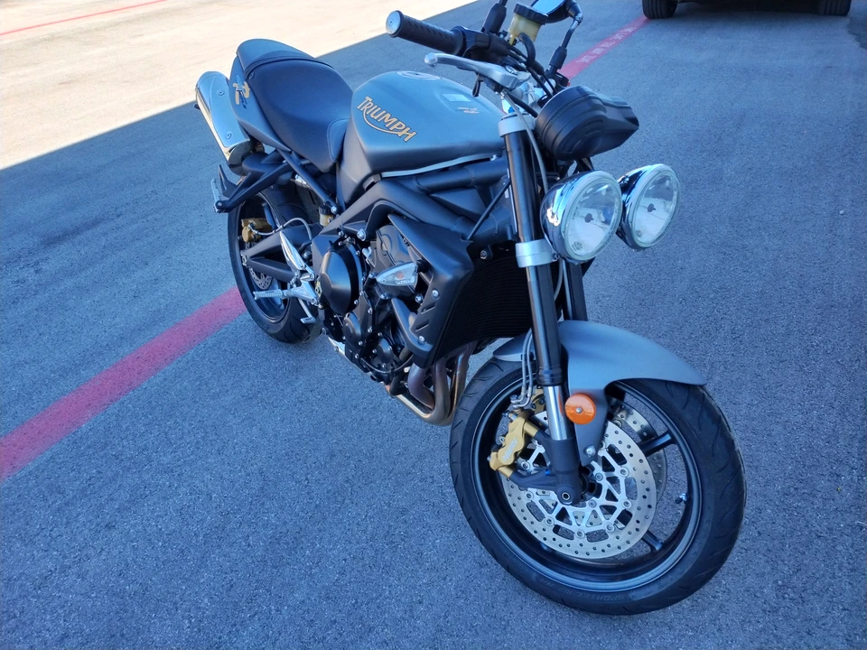 2010 Triumph Speed Triple - Image 6 of 31