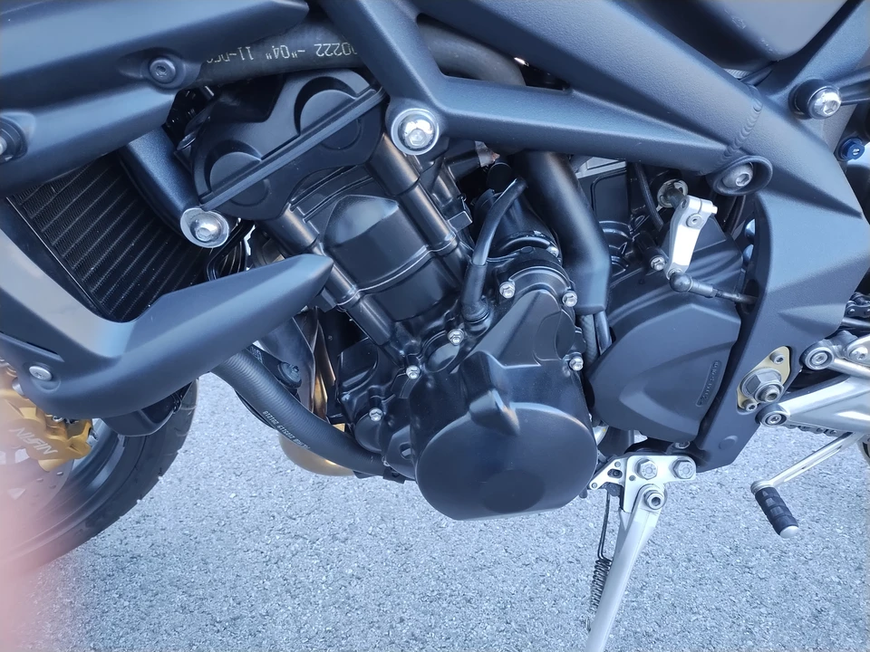 2010 Triumph Speed Triple - Image 13 of 31