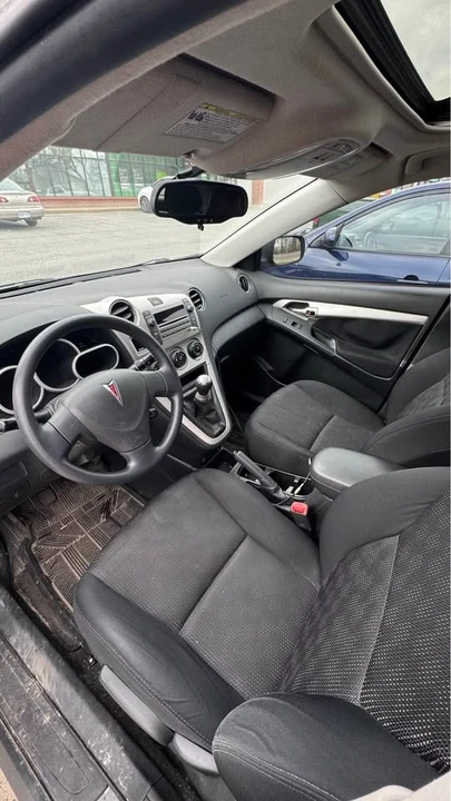 2010 Pontiac Vibe - Image 7 of 7